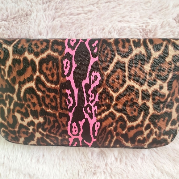 Victoria Secret CHEETAH CLUTCH - Picture 4 of 6